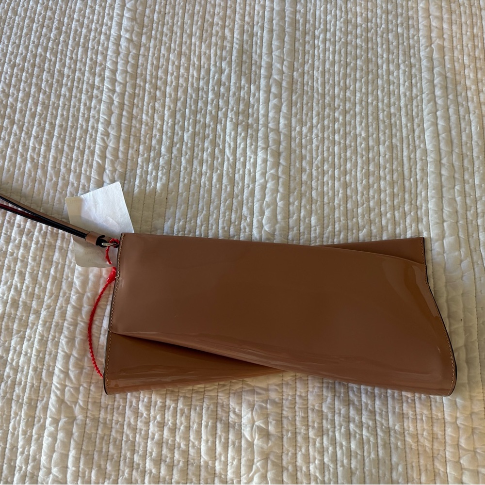 Christian Louboutin Loubitwist beige clutch (new) - Picture 3 of 7